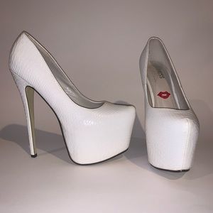 Redkiss 7” Snake Print High Heel